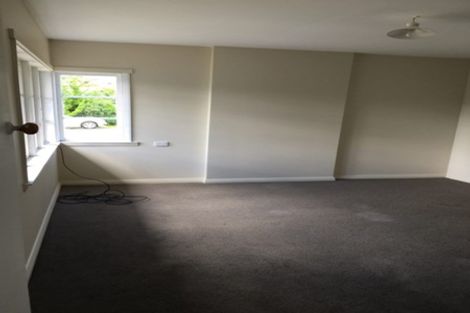 Photo of property in 11 Matipo Road, Mairangi Bay, Auckland, 0630
