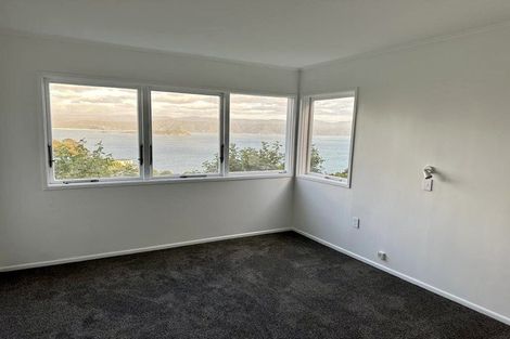 Photo of property in 9 Harbour Park Terrace, Khandallah, Wellington, 6035