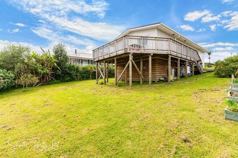 Photo of property in 15 Ash Grove, Maungaturoto, 0520