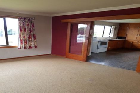 Photo of property in 42 Holloway Street, Waikiwi, Invercargill, 9810