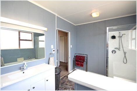 Photo of property in 16a Union Street, Foxton, 4814