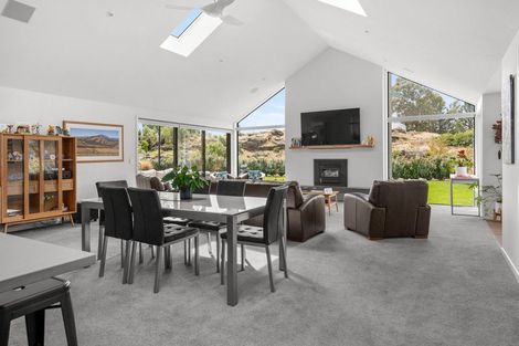 Photo of property in 98 Aronui Road, Bridge Hill, Alexandra, 9320