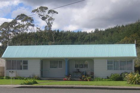 Photo of property in George Street, Hikurangi, 0114