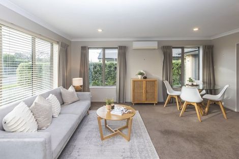 Photo of property in 2 Newall Avenue, Bryndwr, Christchurch, 8052