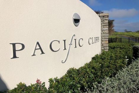 Photo of property in 15 Palm View Terrace, Gulf Harbour, Whangaparaoa, 0930