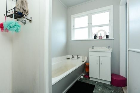 Photo of property in 22 Arthur Hobson Avenue, Pirimai, Napier, 4112