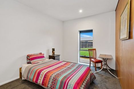 Photo of property in 1 Bellbird Place, Rolleston, 7614