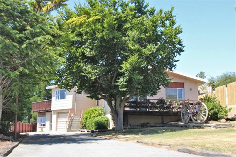 Photo of property in 60 Aronui Road, Bridge Hill, Alexandra, 9320