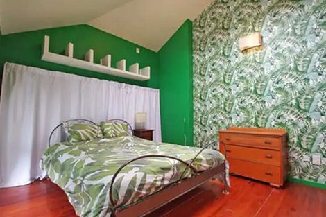 Photo of property in Courtenay Mews Apartments, 2/14 Alpha Street, Te Aro, Wellington, 6011