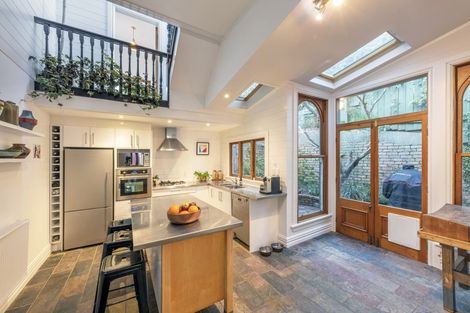 Photo of property in 9 Armour Avenue, Mount Victoria, Wellington, 6011