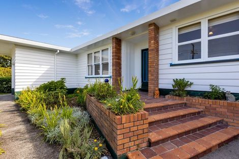 Photo of property in 38 Brown Street, Inglewood, 4330