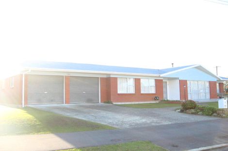 Photo of property in 1 Olympia Place, Riverlea, Hamilton, 3216