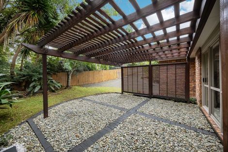 Photo of property in 27 Mckinley Road, Sunnyvale, Auckland, 0612