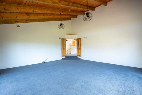 Photo of property in 1a Lismore Street, Strandon, New Plymouth, 4312