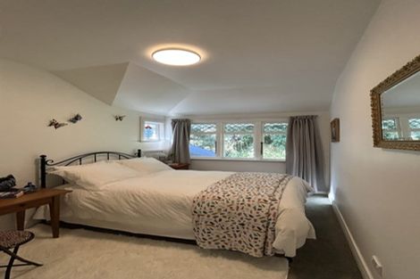 Photo of property in 1/1 Wilkinson Street, Oriental Bay, Wellington, 6011