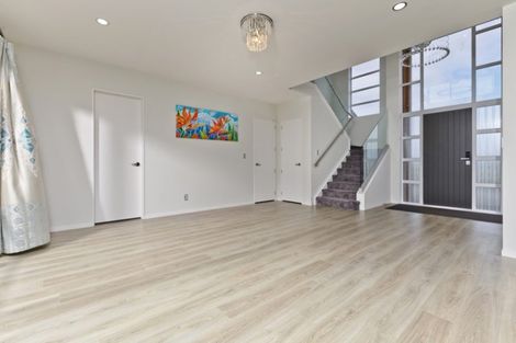 Photo of property in 208 Wainui Road, Silverdale, 0932