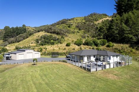 Photo of property in 101a Bulls Run Road, Moonshine Valley, Upper Hutt, 5381