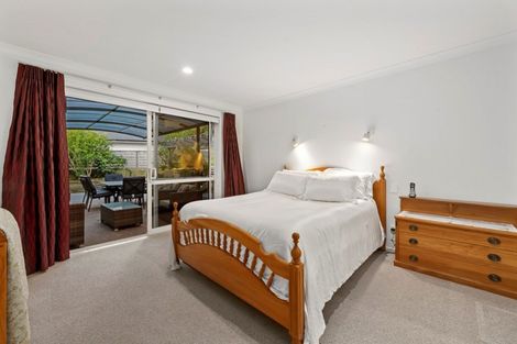 Photo of property in 16 Ellesmere Close, Pyes Pa, Tauranga, 3112