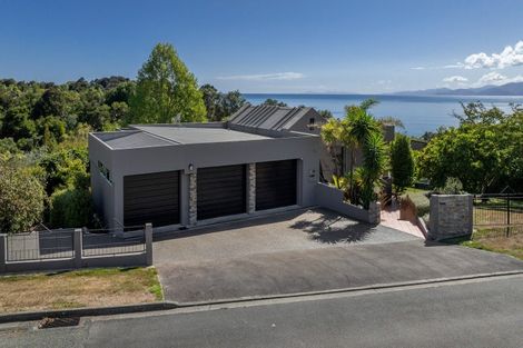 Photo of property in 15 Van Beek Place, Ruby Bay, Mapua, 7005