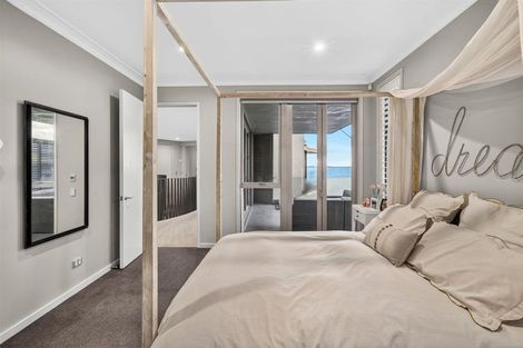 Photo of property in 29 Cecil Road, Milford, Auckland, 0620