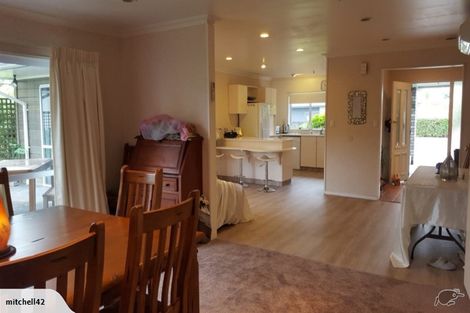 Photo of property in 10 Clare Street, Cambridge, 3434