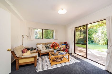 Photo of property in 296 Aokautere Drive, Aokautere, Palmerston North, 4471