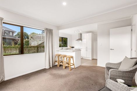 Photo of property in 8 Sailmaker Close, Whitby, Porirua, 5024