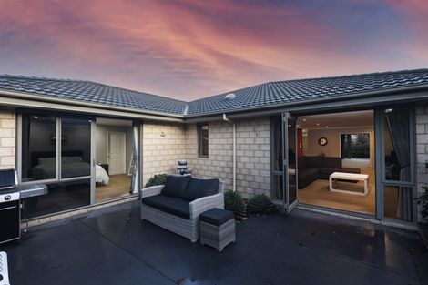 Photo of property in 12 Fuchsia Place, Halswell, Christchurch, 8025