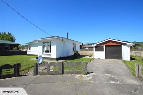 Photo of property in 5 Ingram Place, Mataura, 9712