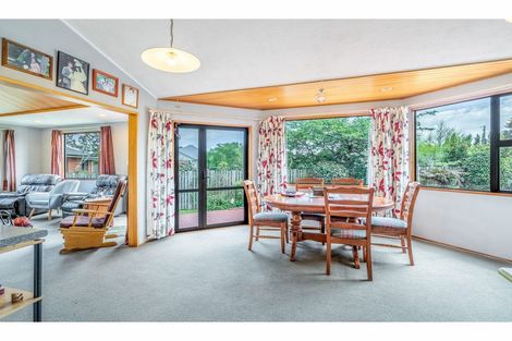 Photo of property in 70 Hunter Street, Edendale, 9825