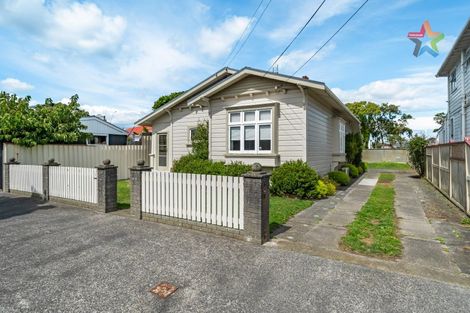 Photo of property in 8 Roxburgh Grove, Petone, Lower Hutt, 5012