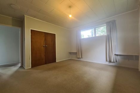 Photo of property in 1 Murillo Place, Henderson, Auckland, 0612