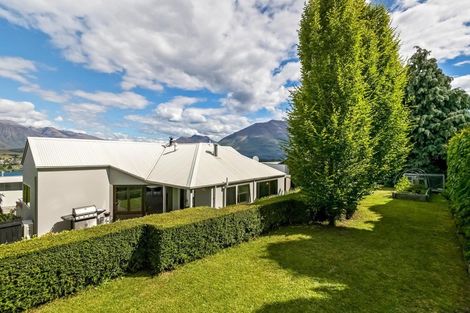 Photo of property in 82 Panorama Terrace, Queenstown, 9300