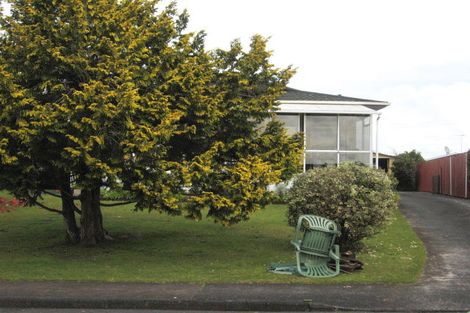 Photo of property in 14 Lakeside Drive, Pahurehure, Papakura, 2113