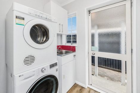 Photo of property in 19 Glenbyre Place, Bromley, Christchurch, 8062