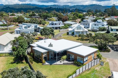 Photo of property in 6 Justintime, Pauanui, Hikuai, 3579