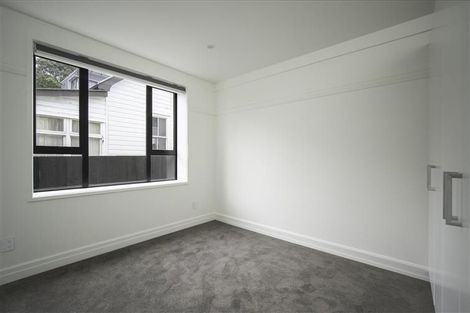 Photo of property in 8/349 Tamaki Drive, Saint Heliers, Auckland, 1071