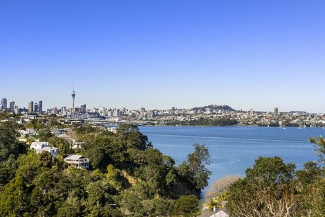 Photo of property in 7 Inkster Street, Birkenhead, Auckland, 0626