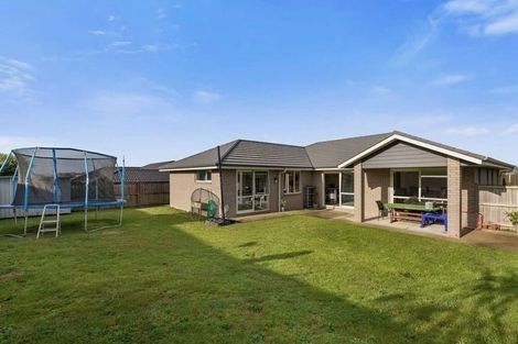 Photo of property in 2 Balmore Crescent, Pokeno, 2402