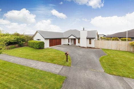 Photo of property in 25 Rodeo Drive, Kelvin Grove, Palmerston North, 4414