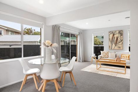 Photo of property in 2/18 Manuel Place, Bishopdale, Christchurch, 8053