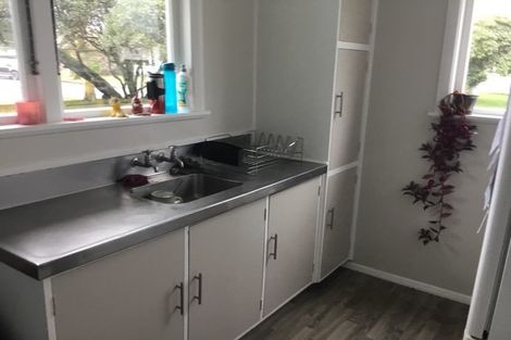 Photo of property in 10 Hinemoa Street, Levin, 5510