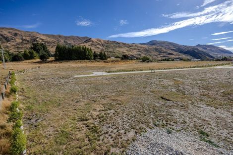 Photo of property in 3 Glenbrook Lane, Wanaka, 9305