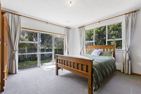 Photo of property in 182 Richmond Road, Lepperton, New Plymouth, 4373