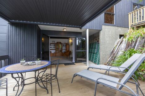 Photo of property in 20 Tiromoana Road, Raumati South, Paraparaumu, 5032