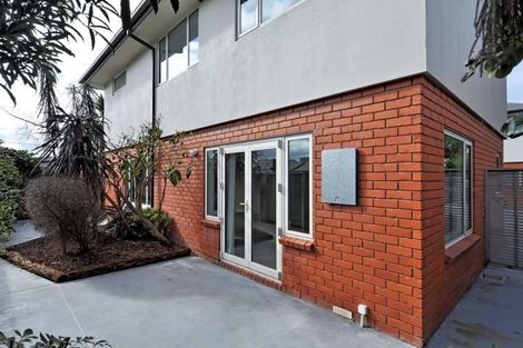 Photo of property in 21 Cadogan Street, Sydenham, Christchurch, 8023