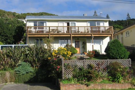 Photo of property in 21 Kotuku Street, Elsdon, Porirua, 5022