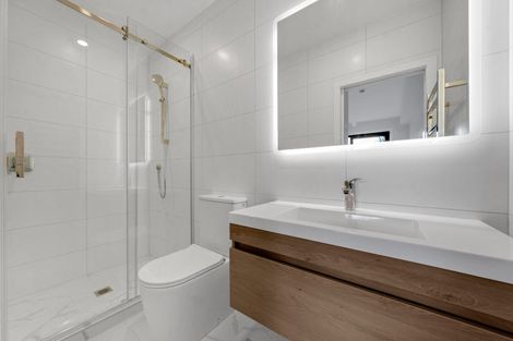 Photo of property in 7c Agincourt Street, Glenfield, Auckland, 0629