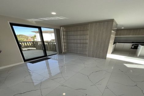 Photo of property in 431 Old Te Atatu Road, Te Atatu Peninsula, Auckland, 0610