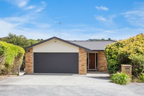 Photo of property in 20 Astronomer Place, Whitby, Porirua, 5024